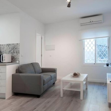Moderno Apartamento En Plaza Merced Málaga Buitenkant foto